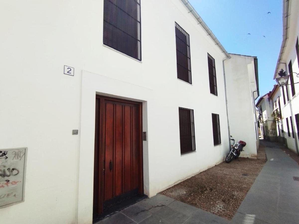 Apartamentos Los Abuelos - กอร์โดบา ภายนอก รูปภาพ