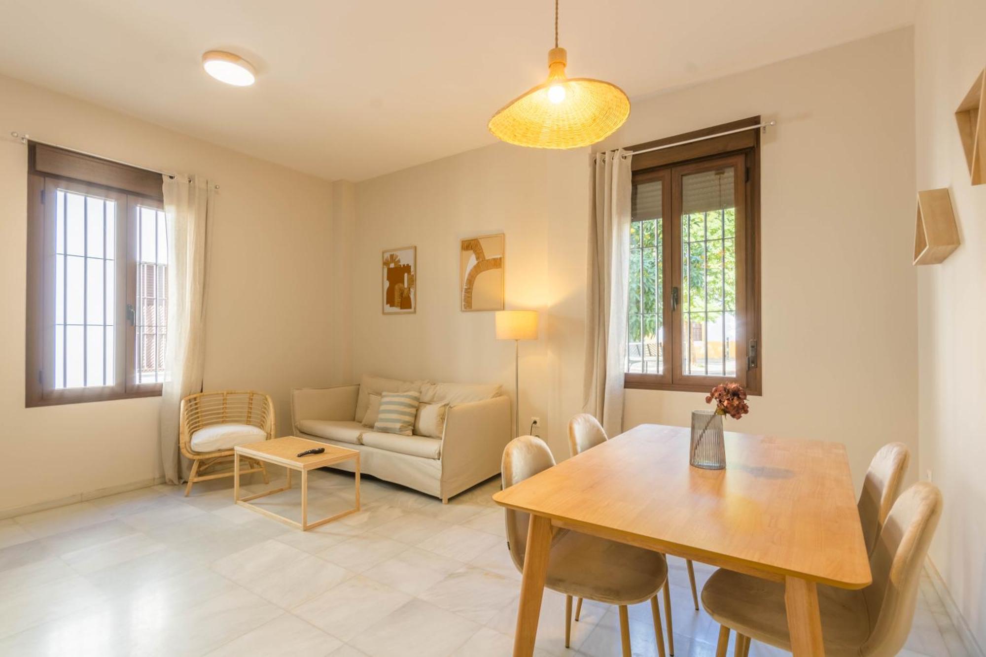Apartamentos Los Abuelos - กอร์โดบา ภายนอก รูปภาพ
